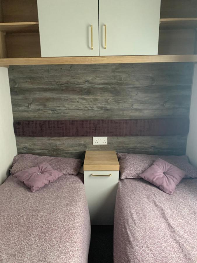 Swift Bordeaux Sea View No 3 *