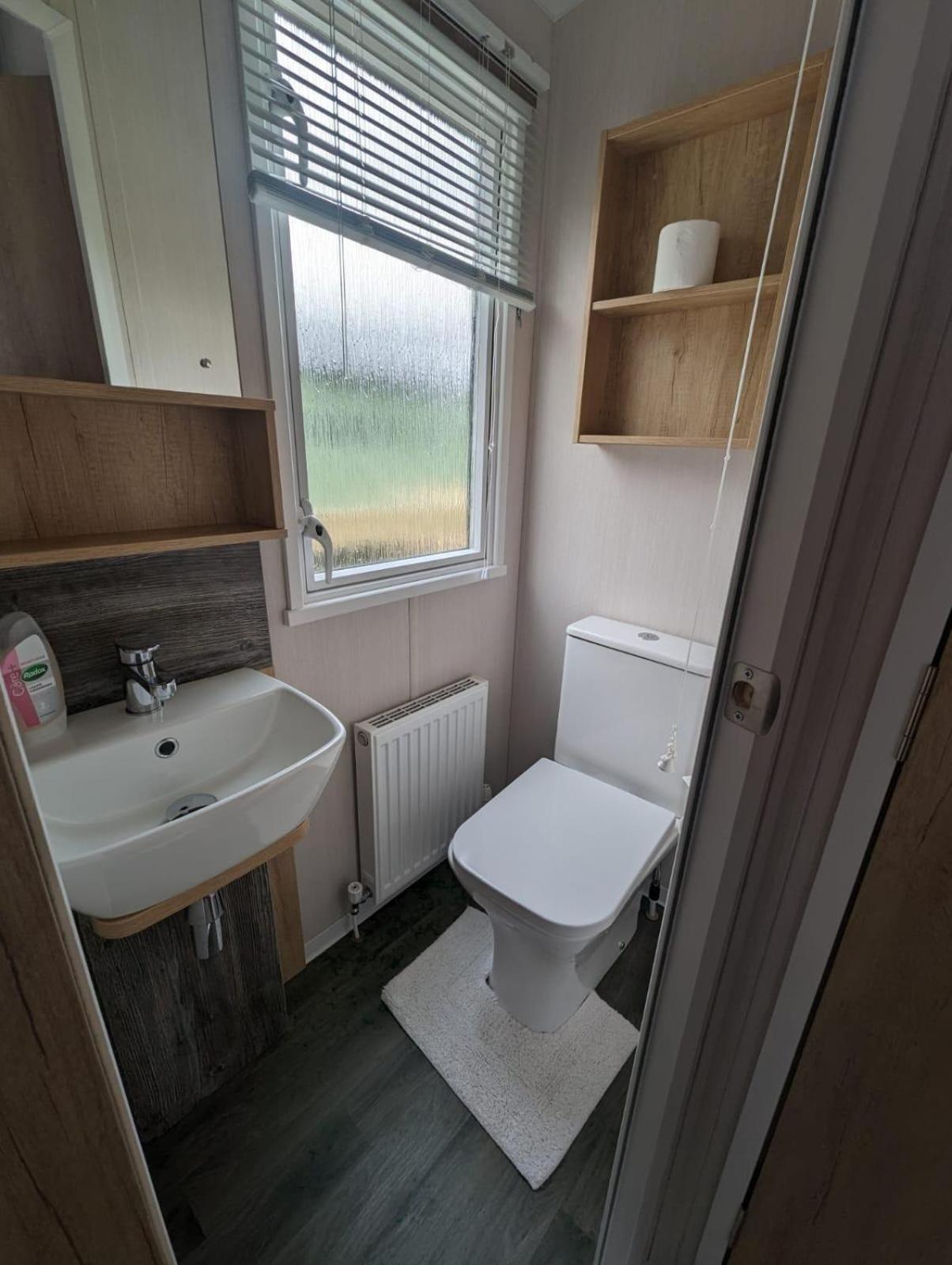 Holiday home Swift Bordeaux Sea View No 3 Dunoon