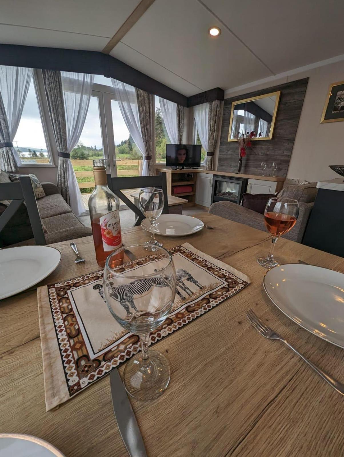 Swift Bordeaux Sea View No 3 Holiday home *