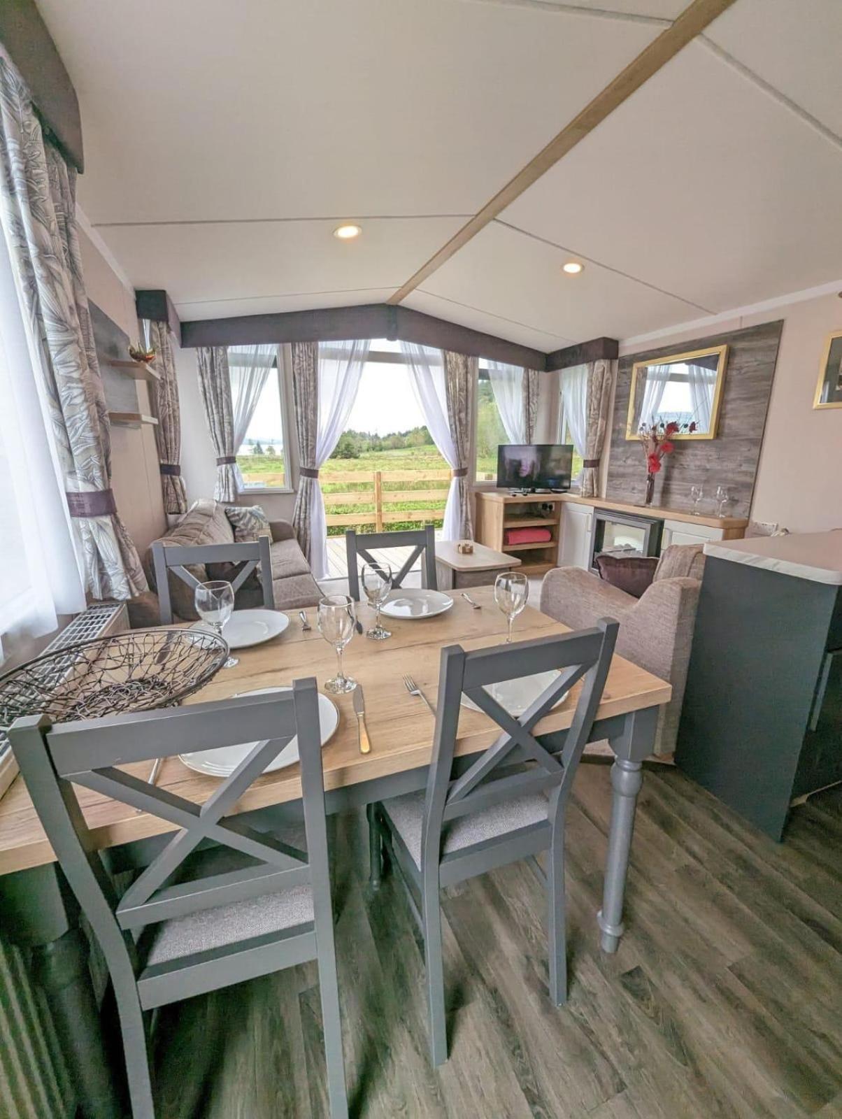 Swift Bordeaux Sea View No 3 * Dunoon